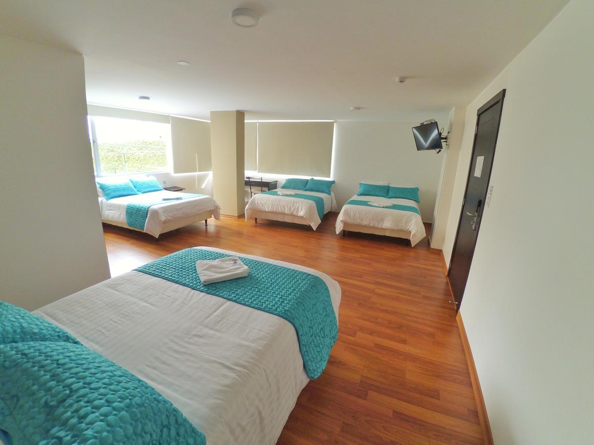Hotel Sabet Quito Exteriör bild